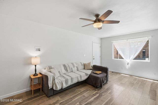 6617 E Calle Alegria Unit B, Tucson, AZ 85715