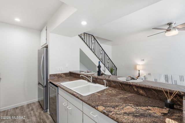 6617 E Calle Alegria Unit B, Tucson, AZ 85715