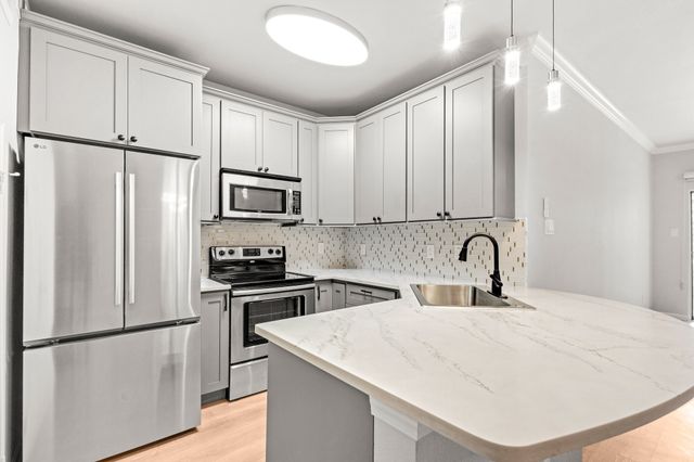 2201 Wolf Street 3105, Dallas, TX 75201