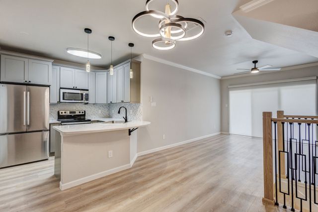 2201 Wolf Street 3105, Dallas, TX 75201