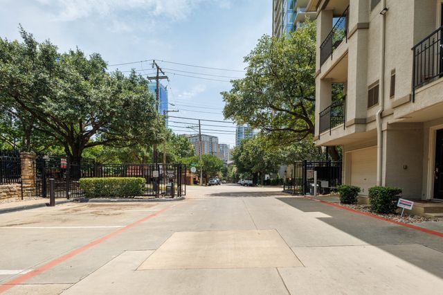 2201 Wolf Street 3105, Dallas, TX 75201