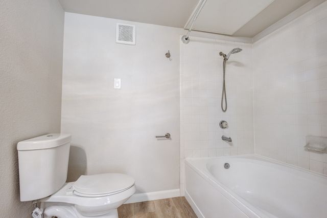 2201 Wolf Street 3105, Dallas, TX 75201