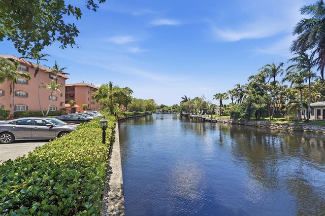 640 Tennis Club Drive 103, Fort Lauderdale, FL 33311