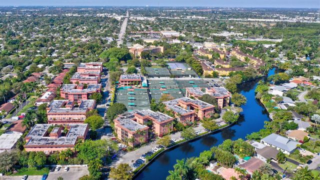 640 Tennis Club Drive 103, Fort Lauderdale, FL 33311