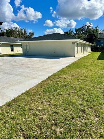 2330-2332 Hoople ST, Fort Myers, FL 33901