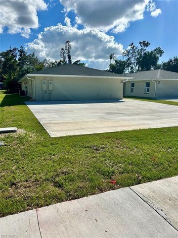 2330-2332 Hoople ST, Fort Myers, FL 33901