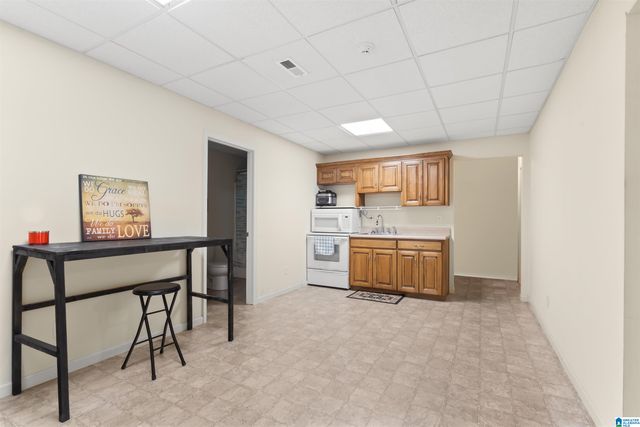 703 CRYSTAL CREST SW, Jacksonville, AL 36265
