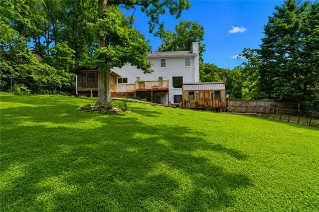 305 Saint Patrick Drive SW, Mableton, GA 30126