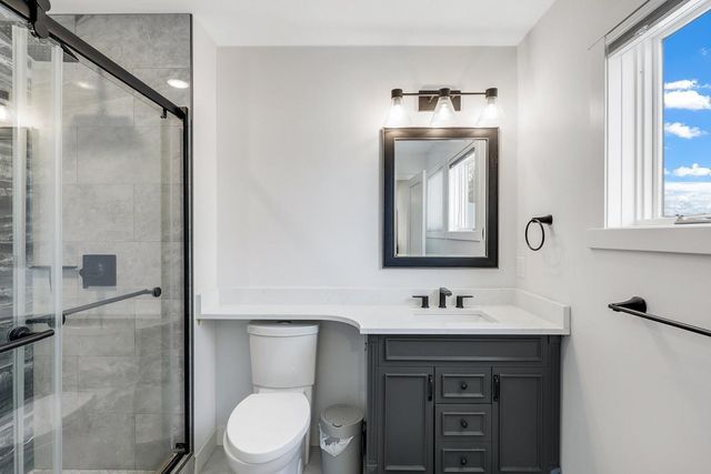 925 Minnesota Lane N, Plymouth, MN 55447