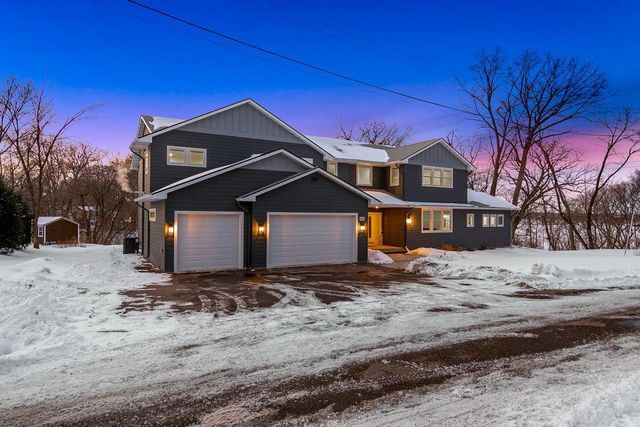 925 Minnesota Lane N, Plymouth, MN 55447