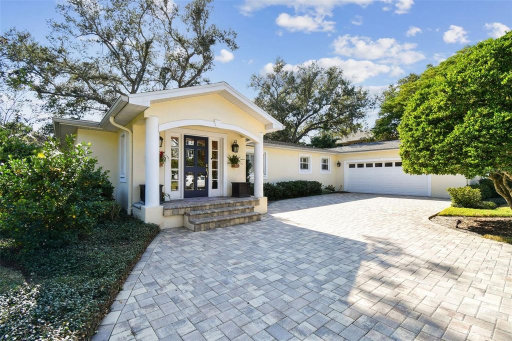 4602 W BROWNING AVENUE, Tampa, FL 33629