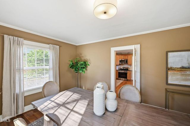 533 Parkview Drive, Burlington, NC 27215