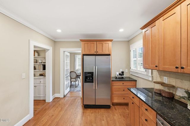 533 Parkview Drive, Burlington, NC 27215