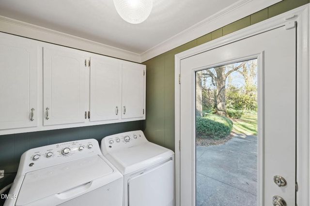 533 Parkview Drive, Burlington, NC 27215