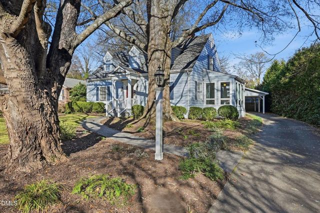 533 Parkview Drive, Burlington, NC 27215