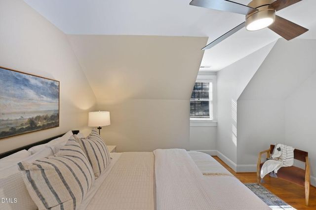 533 Parkview Drive, Burlington, NC 27215