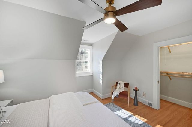 533 Parkview Drive, Burlington, NC 27215