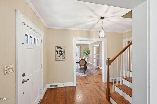 533 Parkview Drive, Burlington, NC 27215