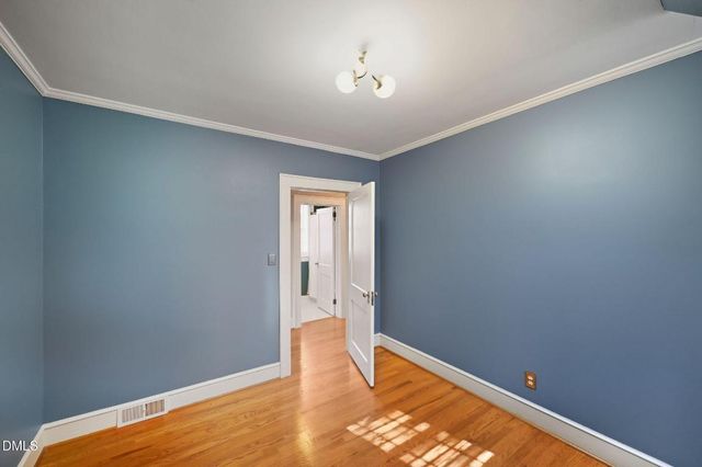 533 Parkview Drive, Burlington, NC 27215