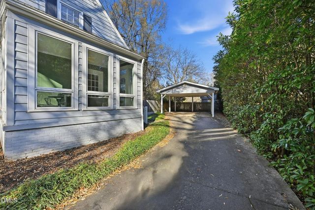 533 Parkview Drive, Burlington, NC 27215