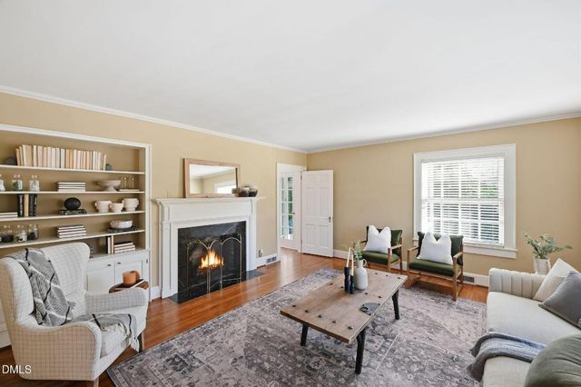 533 Parkview Drive, Burlington, NC 27215