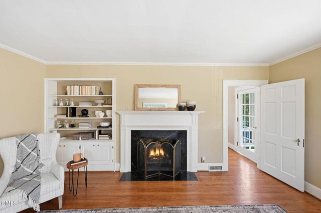 533 Parkview Drive, Burlington, NC 27215