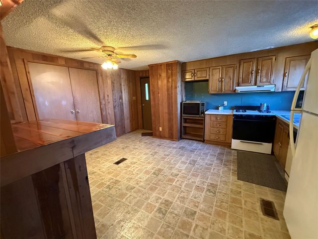 4400 W Park Row Boulevard, Corsicana, TX 75110