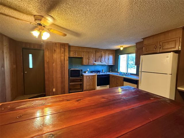 4400 W Park Row Boulevard, Corsicana, TX 75110