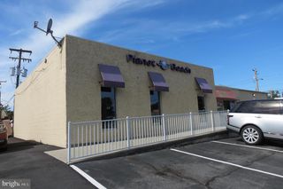 2000 COLUMBIA AVE, Lancaster, PA 17603