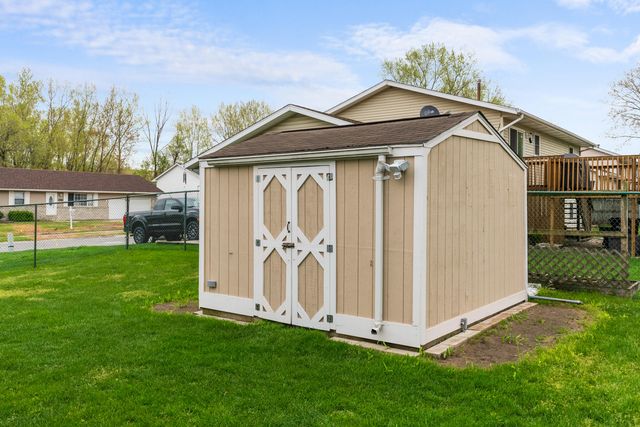 2209 Poinsettia Street, Portage, IN 46368