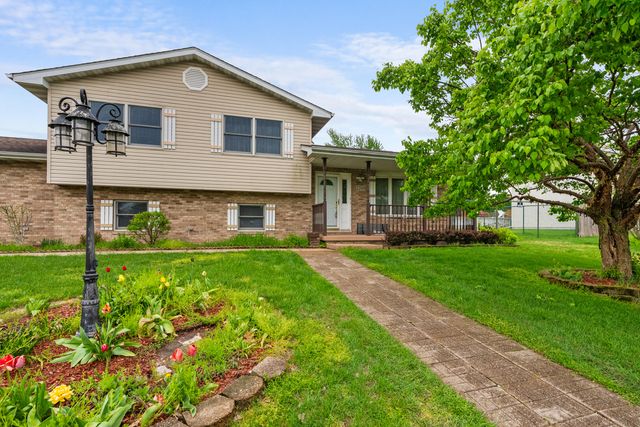 2209 Poinsettia Street, Portage, IN 46368