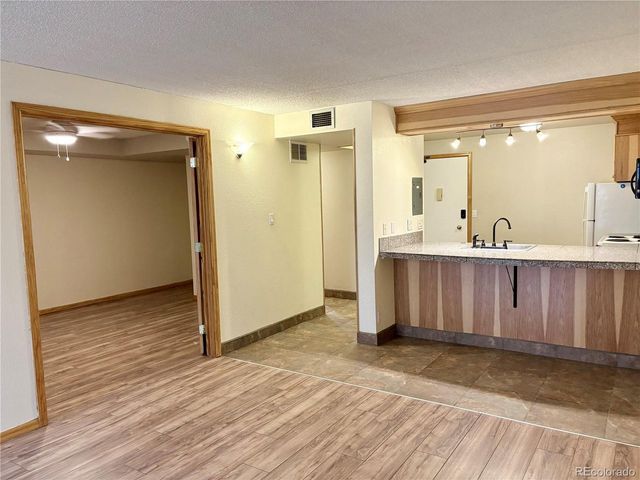 805 29th St 253, Boulder, CO 80303