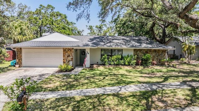 34 HICKORY LANE, Safety Harbor, FL 34695