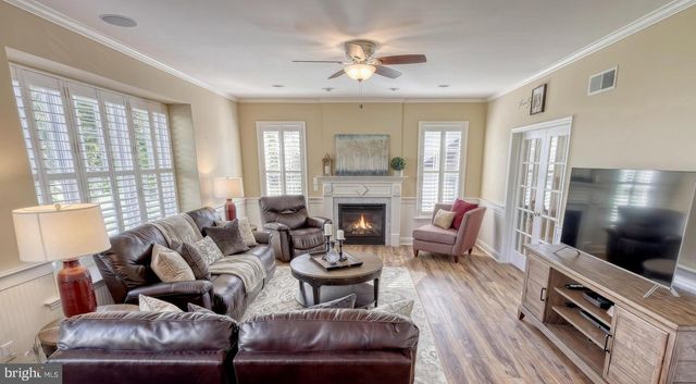 5680 CHARLTON WAY, Mechanicsburg, PA 17050