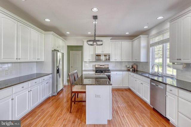 5680 CHARLTON WAY, Mechanicsburg, PA 17050