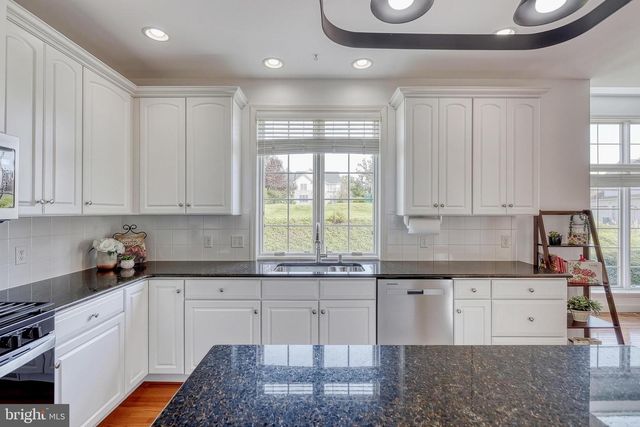 5680 CHARLTON WAY, Mechanicsburg, PA 17050