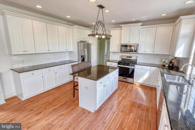 5680 CHARLTON WAY, Mechanicsburg, PA 17050