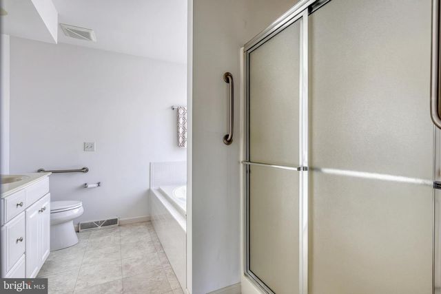 5680 CHARLTON WAY, Mechanicsburg, PA 17050