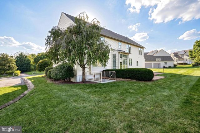 5680 CHARLTON WAY, Mechanicsburg, PA 17050