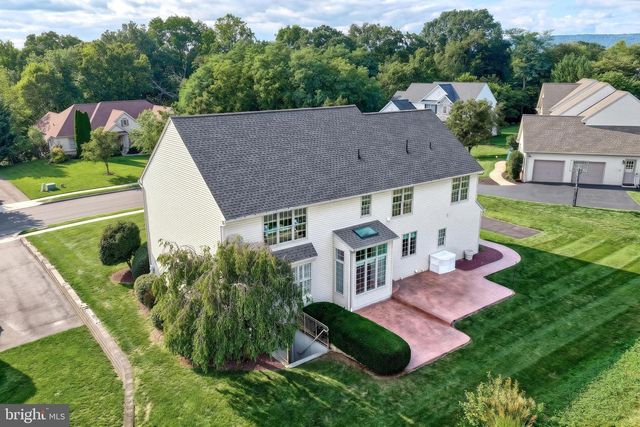 5680 CHARLTON WAY, Mechanicsburg, PA 17050