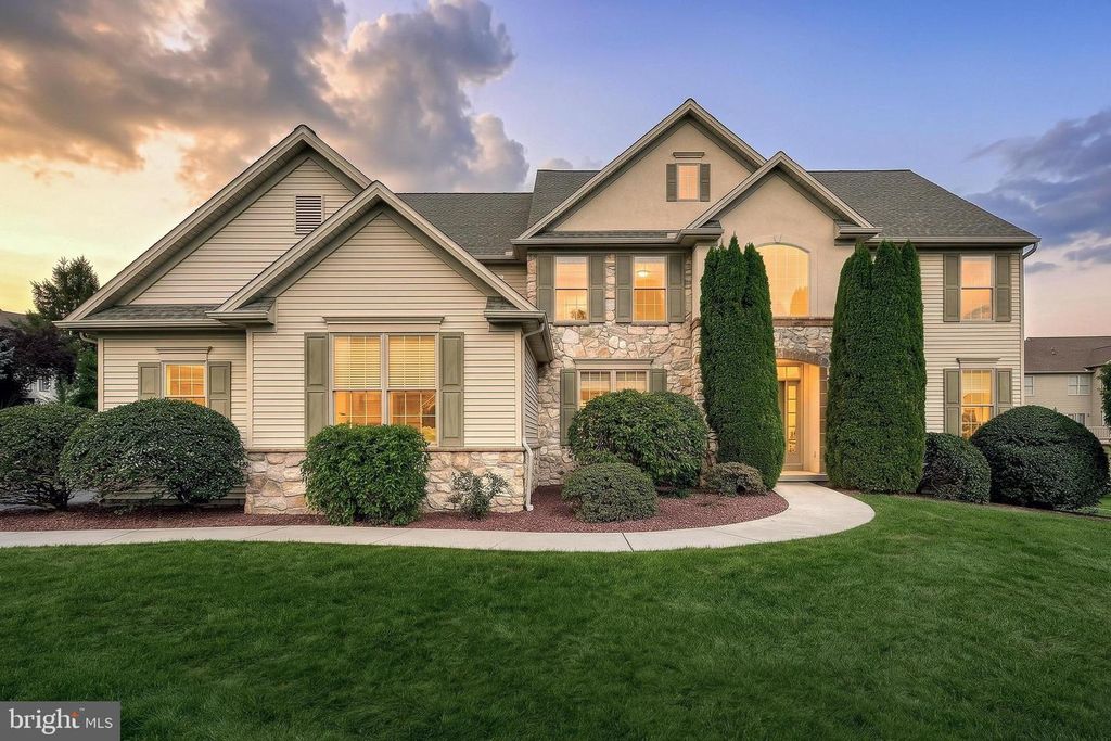 5680 CHARLTON WAY, Mechanicsburg, PA 17050