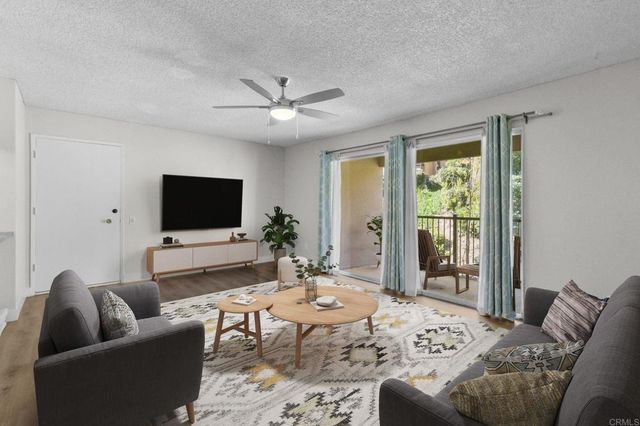 5700 Baltimore Drive 195, La Mesa, CA 91942