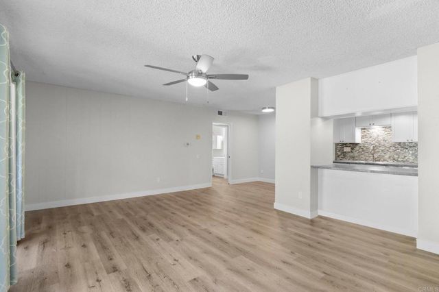 5700 Baltimore Drive 195, La Mesa, CA 91942