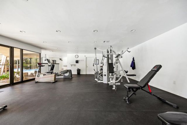 5700 Baltimore Drive 195, La Mesa, CA 91942