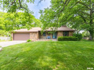 244 WHISPERING OAKS Drive, Germantown Hills, IL 61548