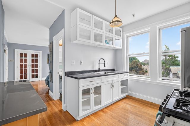 70 Strathmore Road 10B, Boston, MA 02135