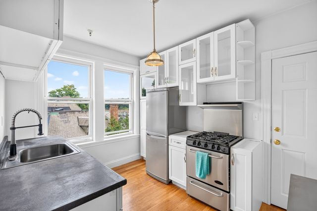 70 Strathmore Road 10B, Boston, MA 02135