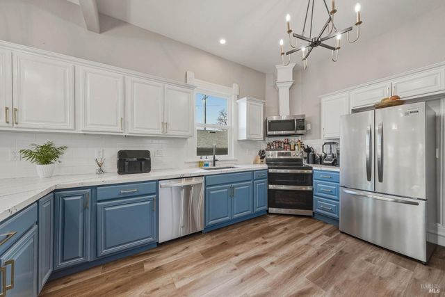 107 Sebastopol Ave, Santa Rosa, CA 95407