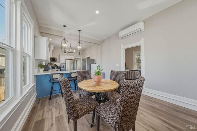 107 Sebastopol Ave, Santa Rosa, CA 95407