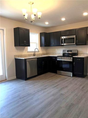 622 Cox Avenue, Thomasville, NC 27360
